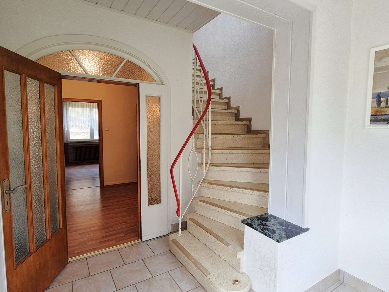 Immobilie in Lübbecke - Attraktives, großes 1-2 Familienhaus mit Wintergarten 
in ruhiger Lage von Lübbecke - Bild 1