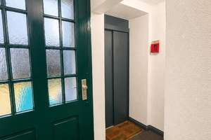Perfekte Lage in Wilmersdorf: Sonniger Balkon, Aufzug und Altbau-Charme – Die vollständige Adresse der Immobilie erhältst du vom Anbieter., 10713 Wilmersdorf, Berlin – Vorschaubild 10