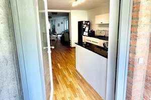 Stilvolle 2-Zimmer EG Wohnung mit 2 Terrassen in grüner Alleinlage von Unterbach – Die vollständige Adresse der Immobilie erhältst du vom Anbieter., 40627 Unterbach, Düsseldorf – Vorschaubild 4