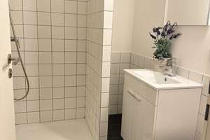 SEHR GEMÜTLICHES EFH MIT MODERNEM SEP. ANBAU IN GRÜNER, RUHIGER LAGE, WESTEND AM WALD – Tannenbergallee 00, 14055 Westend, Berlin – Vorschaubild 15