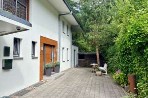Architektenvilla im Herzen von Hamburg-Volksdorf – Die vollständige Adresse der Immobilie erhältst du vom Anbieter., 22359 Volksdorf, Hamburg – Vorschaubild 3