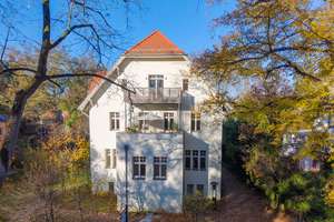 Historische Villa - energetisch saniert -  nahe Griebnitzsee (WFL+NFL=615 m²) – Die vollständige Adresse der Immobilie erhältst du vom Anbieter., 14482 Babelsberg Nord, Potsdam – Vorschaubild 2