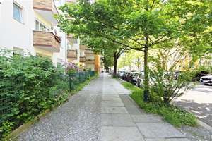Freie 2-Zimmer-Wohnung mit Blick ins Grüne im gewachsenen Bülowkiez nahe Kleistpark in Schöneberg! – Die vollständige Adresse der Immobilie erhältst du vom Anbieter., 10783 Schöneberg, Berlin – Vorschaubild 15