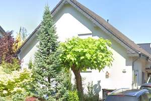 Attraktives Einfamilienhaus mit Kamin, Fußbodenheizung und zwei Terrassen in Brieselang – Melanchthonstraße 44, 14656 Brieselang – Vorschaubild 1