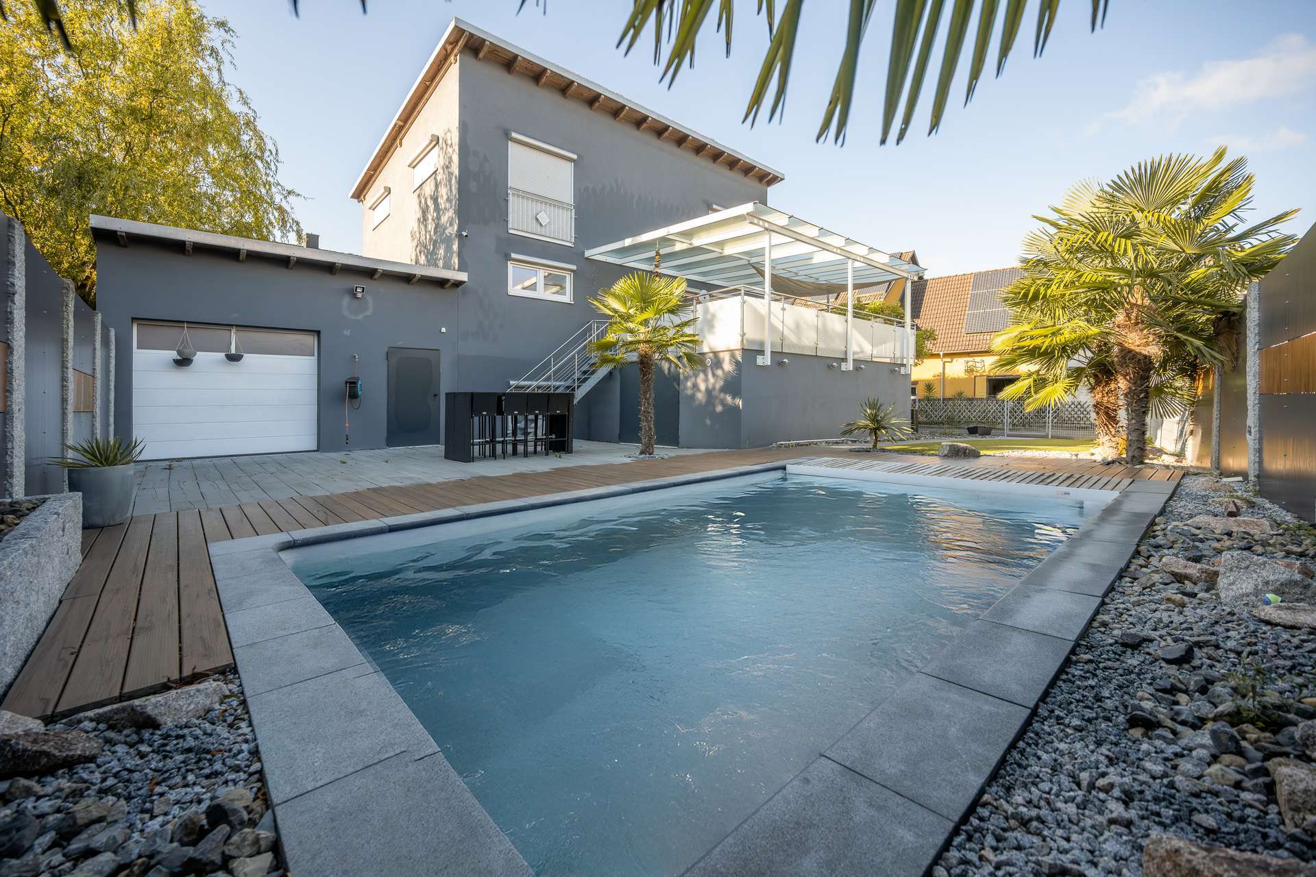 Immobilie in Elchesheim-Illingen - Wohnen mit privater Wellness-Oase im Freien - Bild 1