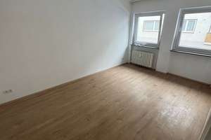 Wuppertal, tolle 2 Zimmer Wohnung mit Balkon zu vermieten! – Die vollständige Adresse der Immobilie erhältst du vom Anbieter., 42281 Barmen, Wuppertal – Vorschaubild 2