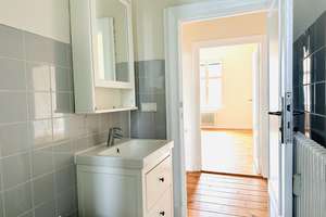 Optimal aufgeteilte,  renovierte 3-Zimmer-Altbauwohnung mit SW-Balkon nahe Spree & Mierendorffplatz – Die vollständige Adresse der Immobilie erhältst du vom Anbieter., 10589 Charlottenburg, Berlin – Vorschaubild 10