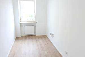 - ruhig gelegene 2,5 Zimmer Wohnung Neuhausen nahe Leonrodplatz – Maria-Luiko-Straße 28, 80636 Alte Kaserne, München – Vorschaubild 3