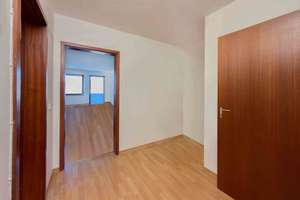 Freundliche 2-Zimmerwohnung mit Westbalkon und Tiefgarageneinzelstellplatz – Die vollständige Adresse der Immobilie erhältst du vom Anbieter., 80809 Am Riesenfeld, München – Vorschaubild 7