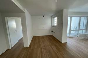 Frisch sanierte 2-Zimmerwohnung mit Balkon - 69035 – Servatiusstraße 69, 51109 Ostheim, Köln – Vorschaubild 4