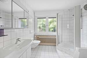 Einfamilienhaus mit Einliegerwohnung und gepflegtem großem Grundstück in zentraler Lage Reutlingens – Gustav-Schwab-Str. 29, 72762 Reutlingen-Mitte, Reutlingen – Vorschaubild 14