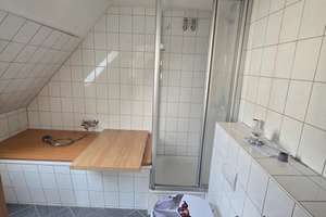 Helle 4-Zimmerwohnung über 2 Ebenen mit 2 Bädern, Terrasse und STP! – Weißenburgstraße 23, 42107 Elberfeld, Wuppertal – Vorschaubild 5