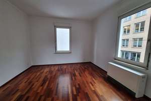 **Helle 5,5-Zimmer-Wohnung mit Balkon und EBK im Stuttgarter Westen** – Die vollständige Adresse der Immobilie erhältst du vom Anbieter., 70178 Rotebühl, Stuttgart – Vorschaubild 7