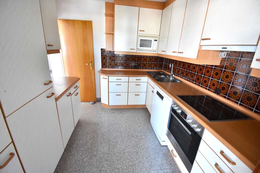 Immobilie in Gärtringen - GÄRTRINGEN-SOFORT FREI: Gepflegte 3,5-Zimmer-Whg. mit Aufzug & TG-Stellplatz - Bild 0