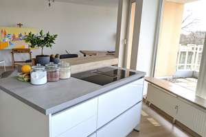 Direkt in der Stadt & im Grünen: Helle 2-Zimmer-Wohnung mit Blick über die Bäume des Rosenauparks – Die vollständige Adresse der Immobilie erhältst du vom Anbieter., 90429 Himpfelshof, Nürnberg – Vorschaubild 3