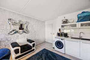 Gemütliche 2 Zi. Wohnung in Freiburg! – 79114 Weingarten, Freiburg im Breisgau – Vorschaubild 2