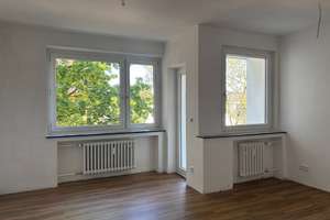 Helle 2,5-Zimmer-Wohnung mit Balkon in Essen-Kray – Schollenbroich 2, 45307 Kray, Essen – Vorschaubild 2
