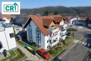 Exklusive 3-Zimmer-Wohnung mit zwei Balkonen, Kellerraum und Stellplatz