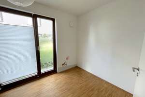 Moderne, zentrumsnahe Wohnung 4,5 Zimmer mit Garten, EBK - ideal für Familien – 73431 östliche Bahnlinie, Aalen – Vorschaubild 3