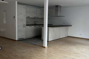 Moderne 3-Zimmer-Wohnung mit großzügiger Terrasse in Reutlingen – Die vollständige Adresse der Immobilie erhältst du vom Anbieter., 72764 Reutlingen-Mitte, Reutlingen – Vorschaubild 2