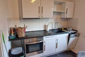 Gut geschnittene 2 Zi-Whg. mit großer Küche und schönem Bad – Karl-Geusen-Straße 164, 40231 Düsseldorf – Vorschaubild 2