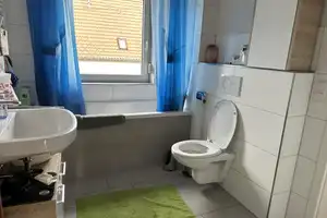 Schmuckes Reiheneckhaus in schöner Ortsrandlage von Reutlingen – Reutlingen (Kreis) – Vorschaubild 8