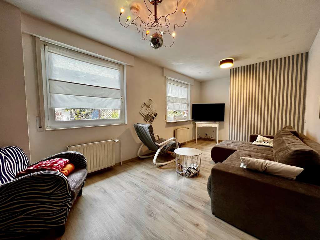 Immobilie in Riegelsberg - Familienfreundliches Doppelhaushälfte in Riegelsberg - Bild 3