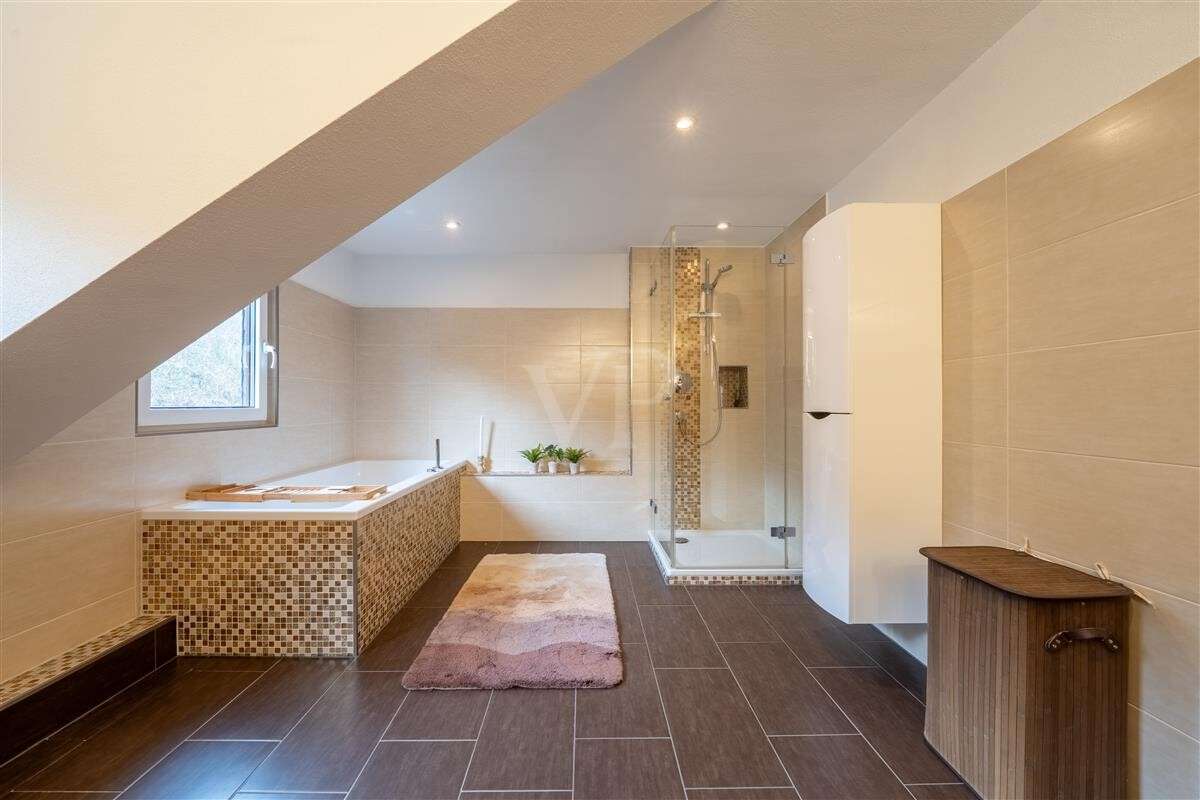 Immobilie in Boppard - Modernisiertes Einfamilienhaus in Höhenlage mit fantastischem Blick über das Mittelrheintal - Bild 3