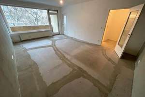 Entdecken Sie die Möglichkeiten: Renovierungsbedürftige 1-Zimmer-Wohnung! – Burgemeisterstr. 11, 12103 Tempelhof, Berlin – Vorschaubild 2