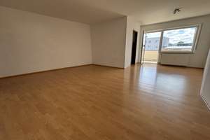 ER-Zentrum 2-Zimmer Wohnung+Küche+Balkon