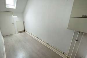 Eller: Altbau mit Charme – Mehrfamilienhaus mit 3 Wohneinheiten und Entwicklungspotenzial! – 40229 Eller, Düsseldorf – Vorschaubild 25