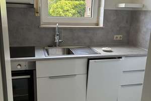 Helle, sofort beziehbare Wohnung mit Einbauküche, Kellerraum und überdachtem Stellplatz – Die vollständige Adresse der Immobilie erhältst du vom Anbieter., 57076 Weidenau, Siegen – Vorschaubild 6