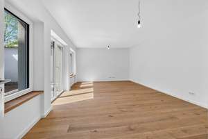 Stilvoll saniertes RMH mit Atrium I Energiebedarf A I Erstbezug in Augsburg - Haunstetten – Die vollständige Adresse der Immobilie erhältst du vom Anbieter., 86179 Haunstetten-Ost, Augsburg – Vorschaubild 7