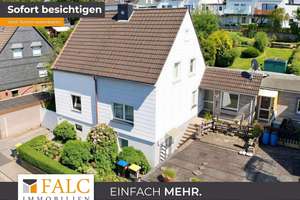 Familienfreundliches Einfamilienhaus mit großem Garten, Garage und vielseitigem Hobbybereich – Die vollständige Adresse der Immobilie erhältst du vom Anbieter., 42899 Stursberg, Remscheid – Vorschaubild 1