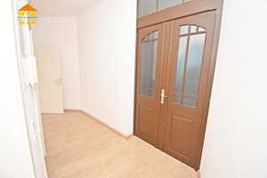 2 Zimmer mit lichtdurchflutetem Wohnzimmer - zentrumsnah – Schüffnerstraße 7, 9130 Chemnitz – Vorschaubild 7