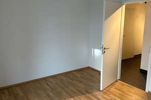 2 ZKB Moderne Wohnung  sowie TG, Balkon und EBK in Mannheim – Therese Blase Straße 8, 68309 Käfertal, Mannheim – Vorschaubild 3