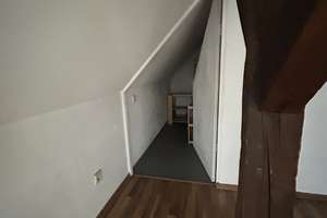 Hofflair - charmante 2-Raum-DG-Wohnung in Köln Roggendorf/Thenhoven – Sinnersdorfer Straße 173a, 50769 Roggendorf/Thenhoven, Köln – Vorschaubild 18