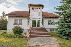 Perfekt für Unternehmer: Gewerbeensemble mit Werkhalle, Büroflächen und 
Einliegerwohnung – Im Weinberg 11, 7318 Nimritz – Vorschaubild 3