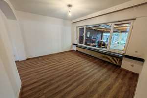 Großzügiges freistehendes Familienhaus mit 5 Zimmern, Wintergarten (72 m²), Garage & großem Garten – Die vollständige Adresse der Immobilie erhältst du vom Anbieter., 52391 Vettweiß – Vorschaubild 2