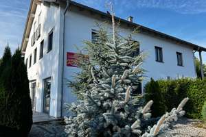 Vielseitiges Anwesen mit gewerblichem und privatem Anteil in Bad Birnbach – Die vollständige Adresse der Immobilie erhältst du vom Anbieter., 84364 Bad Birnbach – Vorschaubild 2