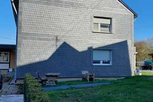 2-Familien Wohnhaus mit genehmigter Pferdehaltung / Pferdepension / Gewerbe möglich – Die vollständige Adresse der Immobilie erhältst du vom Anbieter., 55483 Horbruch – Vorschaubild 2