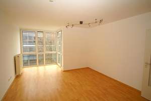 **** Tolle Neubau-Wohnung mit 2 Riesen-Erkern & Süd-Balkon & Laminat & Bad & Bar/ Theke! **** – Hasengartenstr. 9a, 65189 Südost, Wiesbaden – Vorschaubild 10