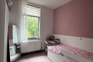 Geräumige 4-Zimmer-Altbauwohnung (90 m²) in zentraler Lage – ab 15.08.2026 zu vermieten – Die vollständige Adresse der Immobilie erhältst du vom Anbieter., 42659 Solingen-Mitte, Solingen – Vorschaubild 9