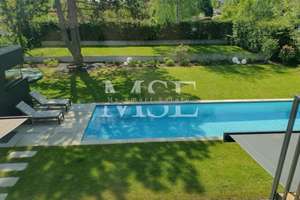 Exklusives Wohnen im Bauhausstil | Luxuriöses & hochwertiges Einfamilienhaus | Baureserve, Pool & PV – Die vollständige Adresse der Immobilie erhältst du vom Anbieter., 14167 Lichterfelde, Berlin – Vorschaubild 6