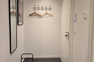 **Charmante, voll möblierte und frisch kernsanierte 2-Zimmer-Wohnung mit Spitzboden und Balkon** – Frohnhauser Str. 133, 45144 Holsterhausen, Essen – Vorschaubild 13