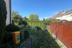 Viel Platz für eine Familie! REH mit Wintergarten und Garage in sehr schöner und ruhiger Lage! – Augsburg – Vorschaubild 22