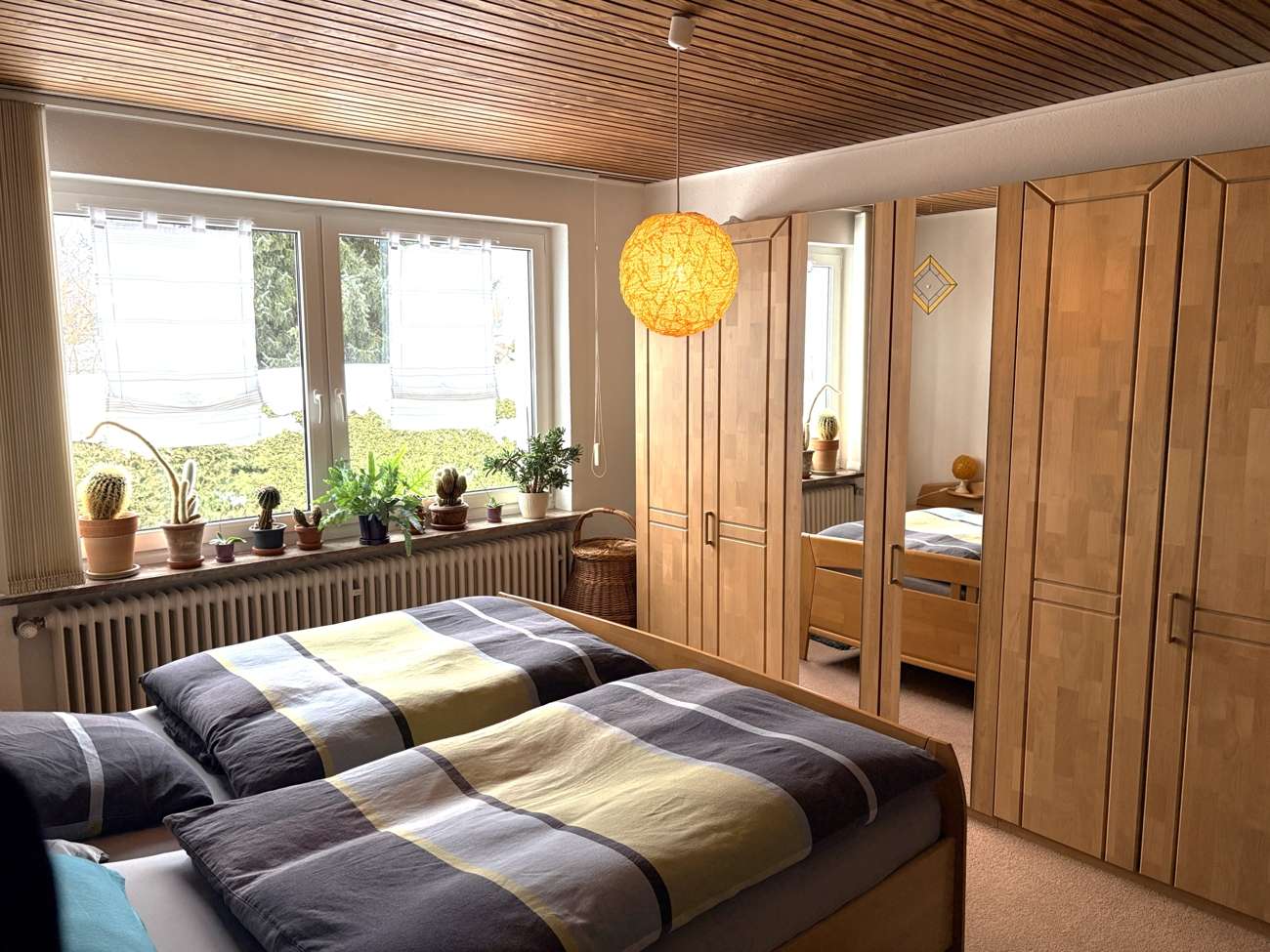 Immobilie in Marktleugast - Ein Haus – alle Freiheiten: Modernisiertes Wohndomizil für Familien oder Mehrgenerationen - Bild 2