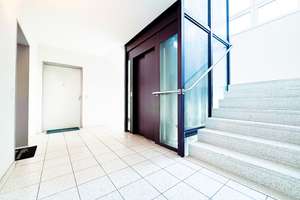 Helle 1-RW  * Bad m. Dusche + WMA * 4. OG Lift * grüner Innenhof zur Mitnutzung * TOP – Cottaer Straße 8, 1159 Friedrichstadt, Dresden – Vorschaubild 4