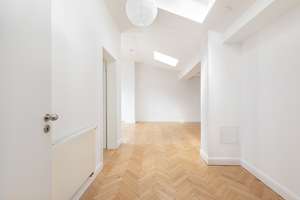 Kollwitzkiez, Prenzlauer Berg: 3-Zimmer DG-Wohnung, Süd-Terrasse, Blick auf den Fernsehturm – 10405 Prenzlauer Berg, Berlin – Vorschaubild 19