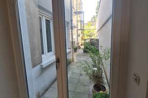 Wohnen mit Charakter: 2-Zimmer-Wohnung in Krefeld-Stadtmitte
